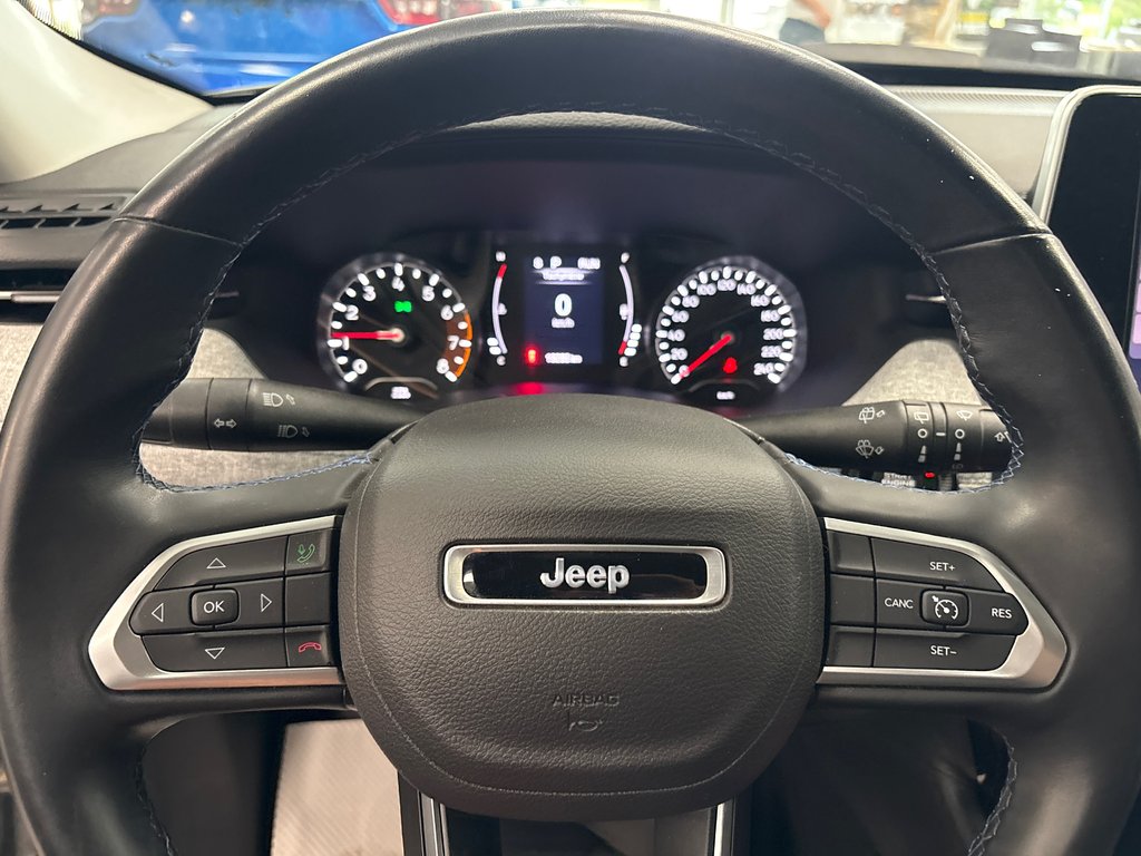 2022 Jeep Compass North in Paspébiac, Quebec - 14 - w1024h768px