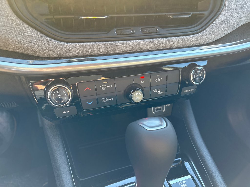 Jeep Compass NORTH 2026 à Paspébiac, Québec - 15 - w1024h768px