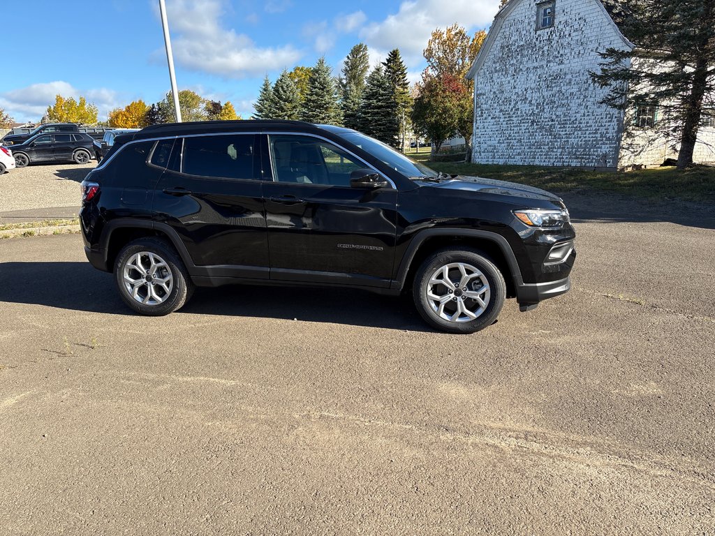 Jeep Compass NORTH 2026 à Paspébiac, Québec - 4 - w1024h768px