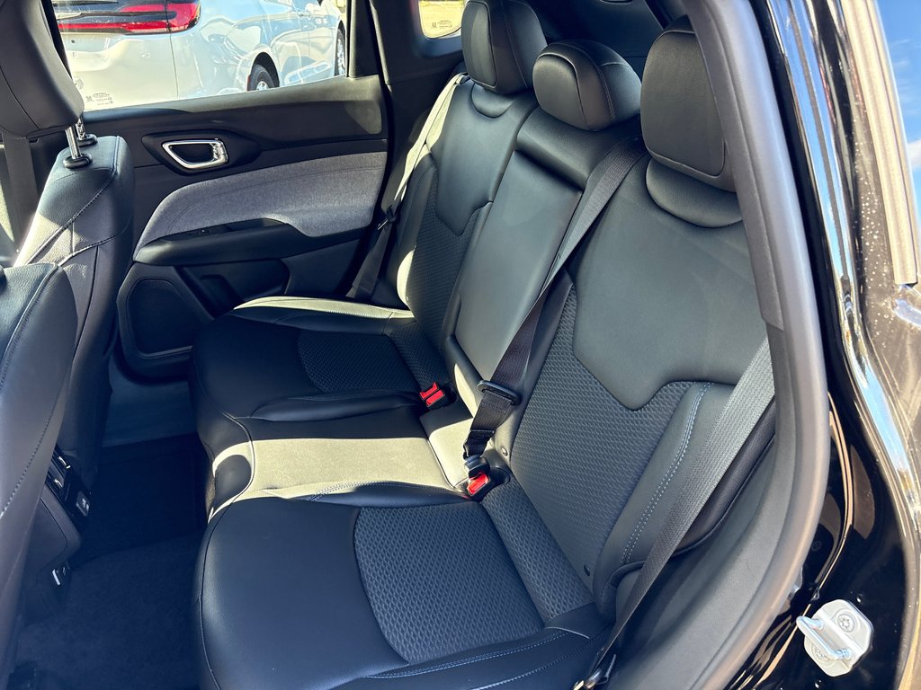 Jeep Compass NORTH 2026 à Paspébiac, Québec - 9 - w1024h768px