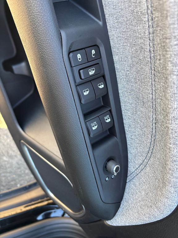 Jeep Compass NORTH 2026 à Paspébiac, Québec - 12 - w1024h768px