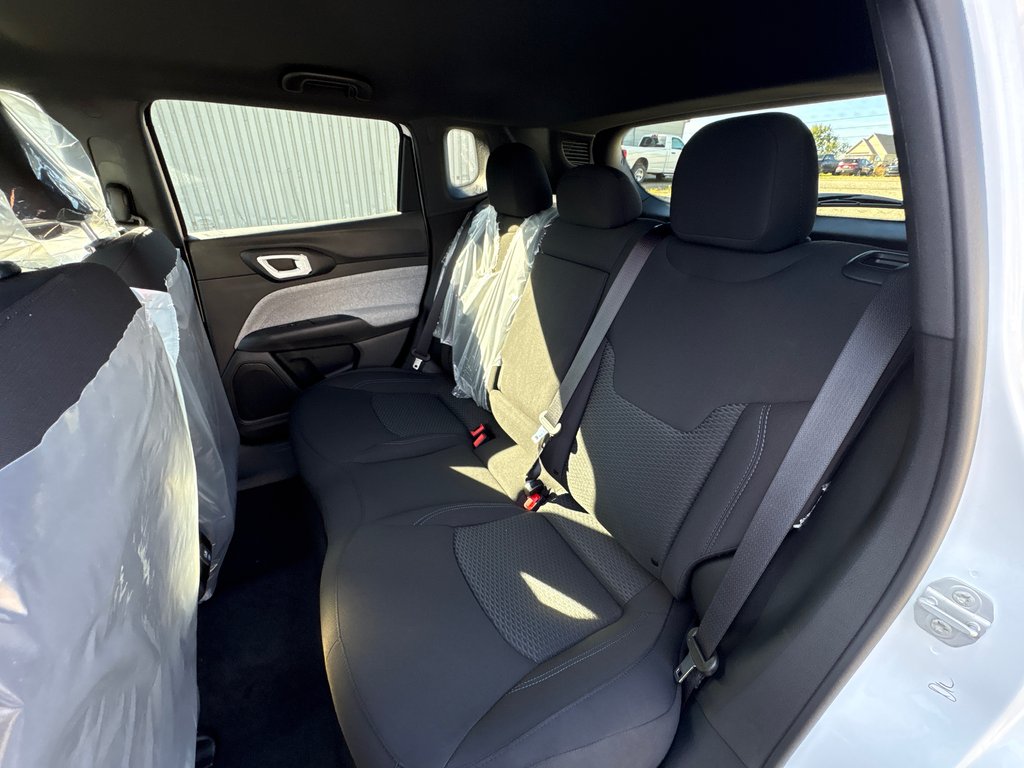 Jeep COMPASS SPORT 2026 à Paspébiac, Québec - 9 - w1024h768px