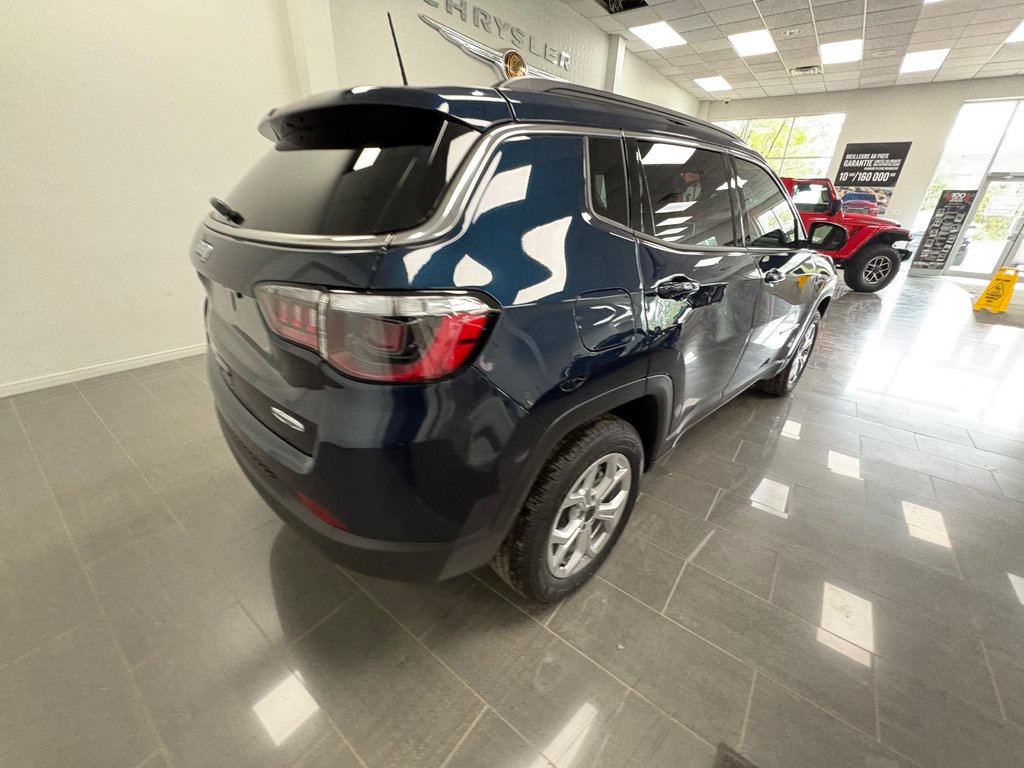 2026 Jeep Compass NORTH in Paspébiac, Quebec - 5 - w1024h768px