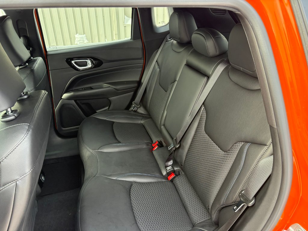 2026 Jeep Compass NORTH in Paspébiac, Quebec - 9 - w1024h768px