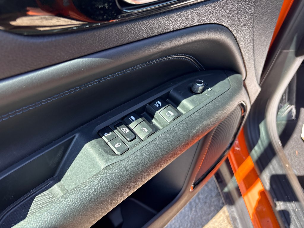 2026 Jeep Compass NORTH in Paspébiac, Quebec - 15 - w1024h768px