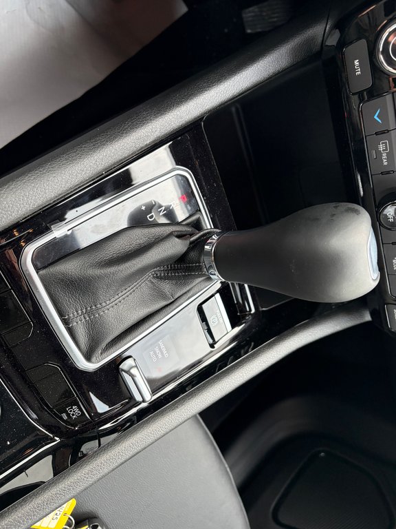 2026 Jeep Compass NORTH in Paspébiac, Quebec - 13 - w1024h768px