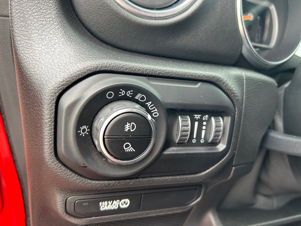Jeep Gladiator Overland 2020 à Paspébiac, Québec - 20 - w1024h768px