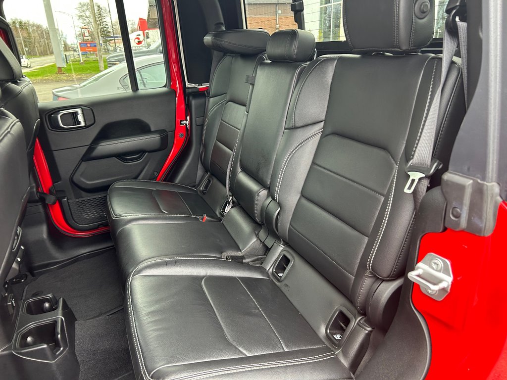 Jeep Gladiator Overland 2020 à Paspébiac, Québec - 11 - w1024h768px