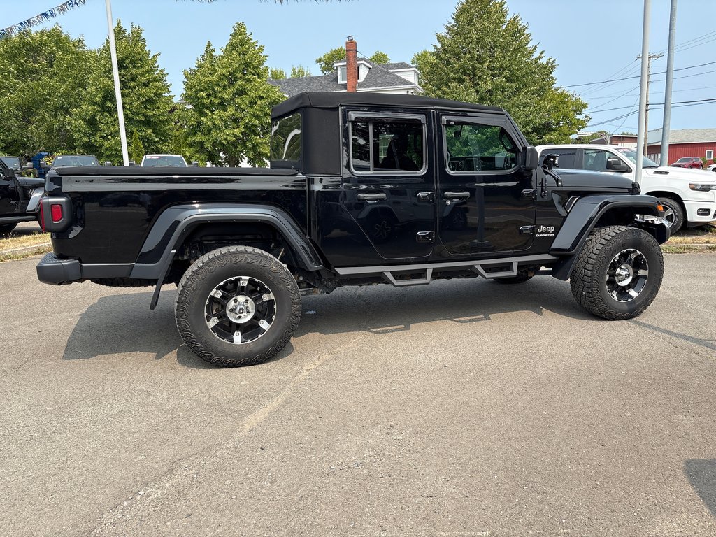2021 Jeep Gladiator Overland in Paspébiac, Quebec - 4 - w1024h768px