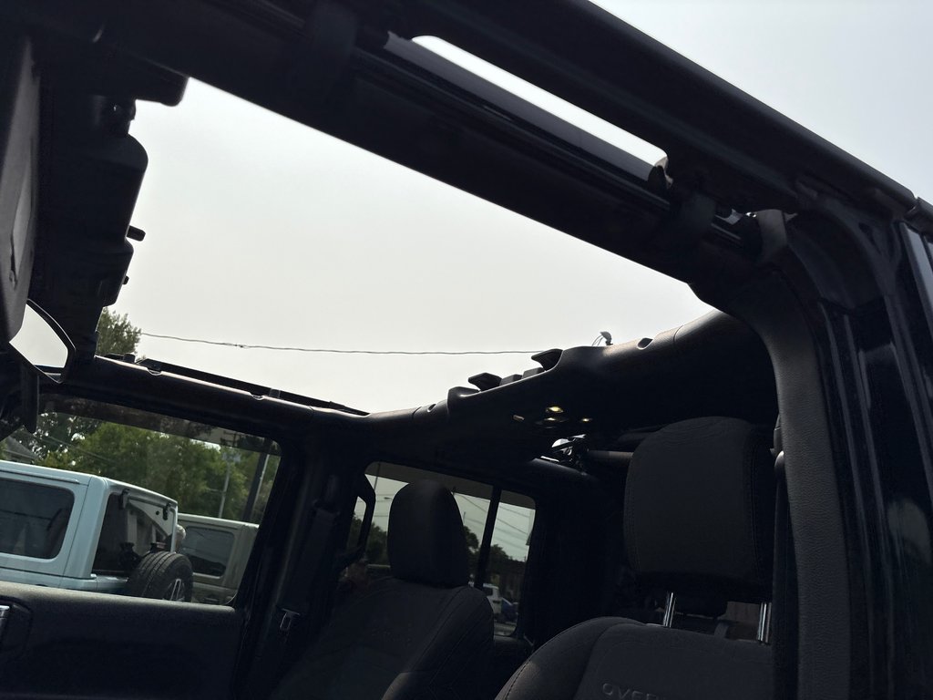 2021 Jeep Gladiator Overland in Paspébiac, Quebec - 11 - w1024h768px