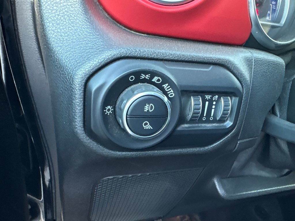 Jeep Gladiator Rubicon 2021 à Paspébiac, Québec - 23 - w1024h768px