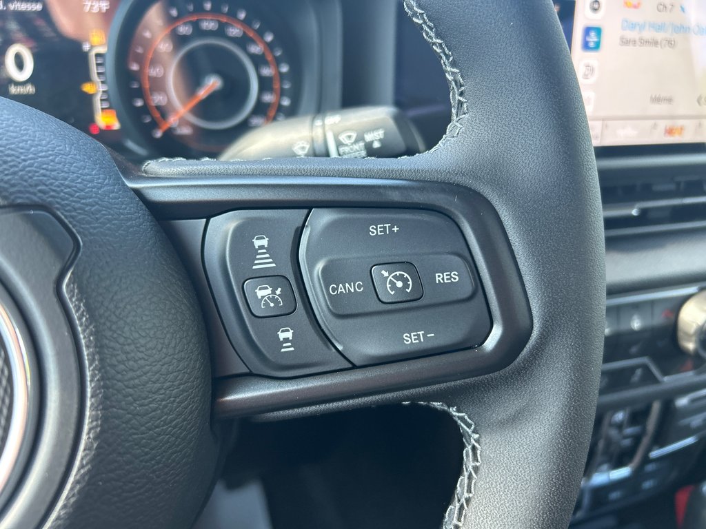 Jeep Gladiator WILLYS 2025 à Paspébiac, Québec - 18 - w1024h768px
