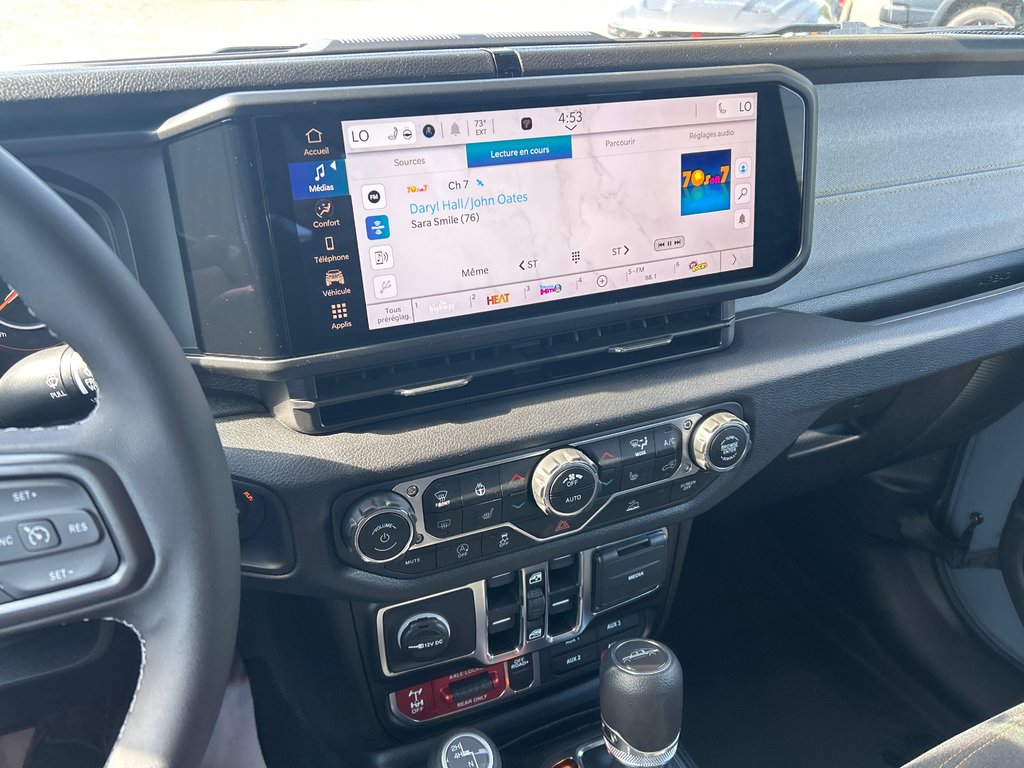 Jeep Gladiator WILLYS 2025 à Paspébiac, Québec - 13 - w1024h768px