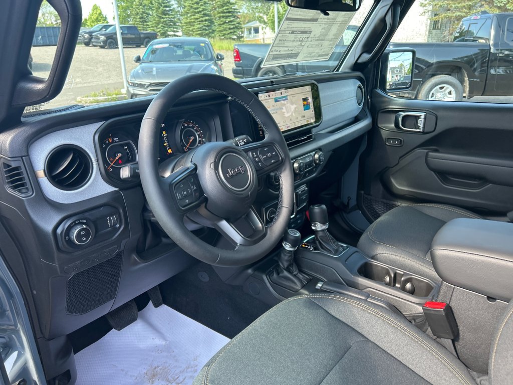 Jeep Gladiator WILLYS 2025 à Paspébiac, Québec - 10 - w1024h768px