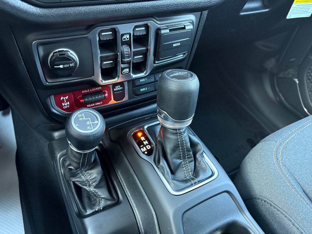 Jeep Gladiator WILLYS 2026 à Paspébiac, Québec - 14 - w1024h768px