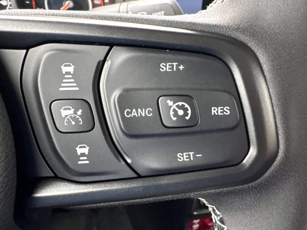 2026 Jeep Gladiator WILLYS in Paspébiac, Quebec - 18 - w1024h768px