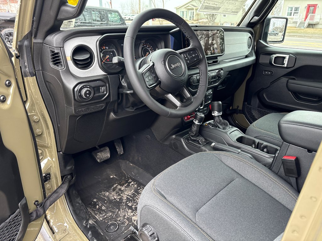 2026 Jeep Gladiator WILLYS in Paspébiac, Quebec - 12 - w1024h768px