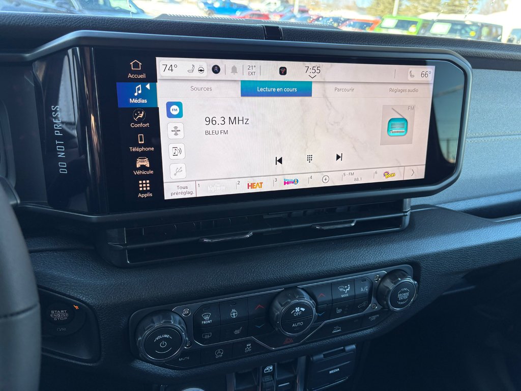 2026 Jeep Gladiator WILLYS in Paspébiac, Quebec - 15 - w1024h768px