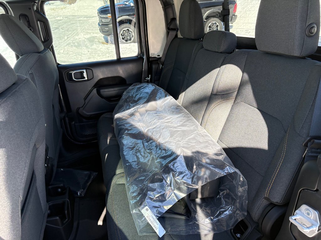 Jeep Gladiator Willys 2026 à Paspébiac, Québec - 11 - w1024h768px