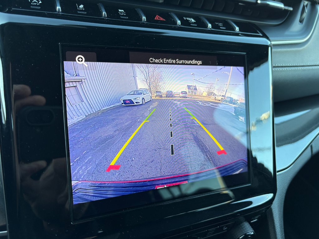 2022 Jeep Grand Cherokee L Laredo in Paspébiac, Quebec - 20 - w1024h768px