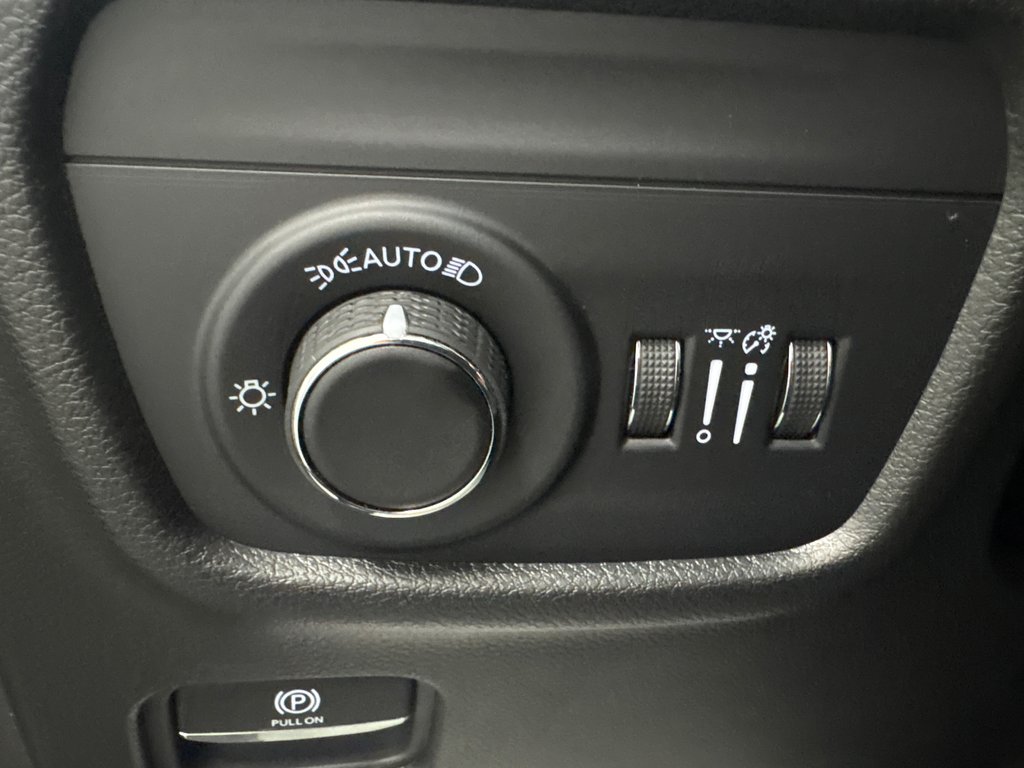 2026 Jeep Grand Cherokee L ALTITUDE in Paspébiac, Quebec - 20 - w1024h768px