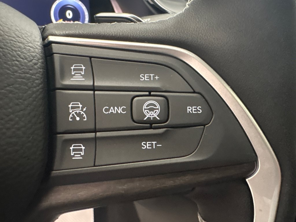 2026 Jeep Grand Cherokee L ALTITUDE in Paspébiac, Quebec - 18 - w1024h768px