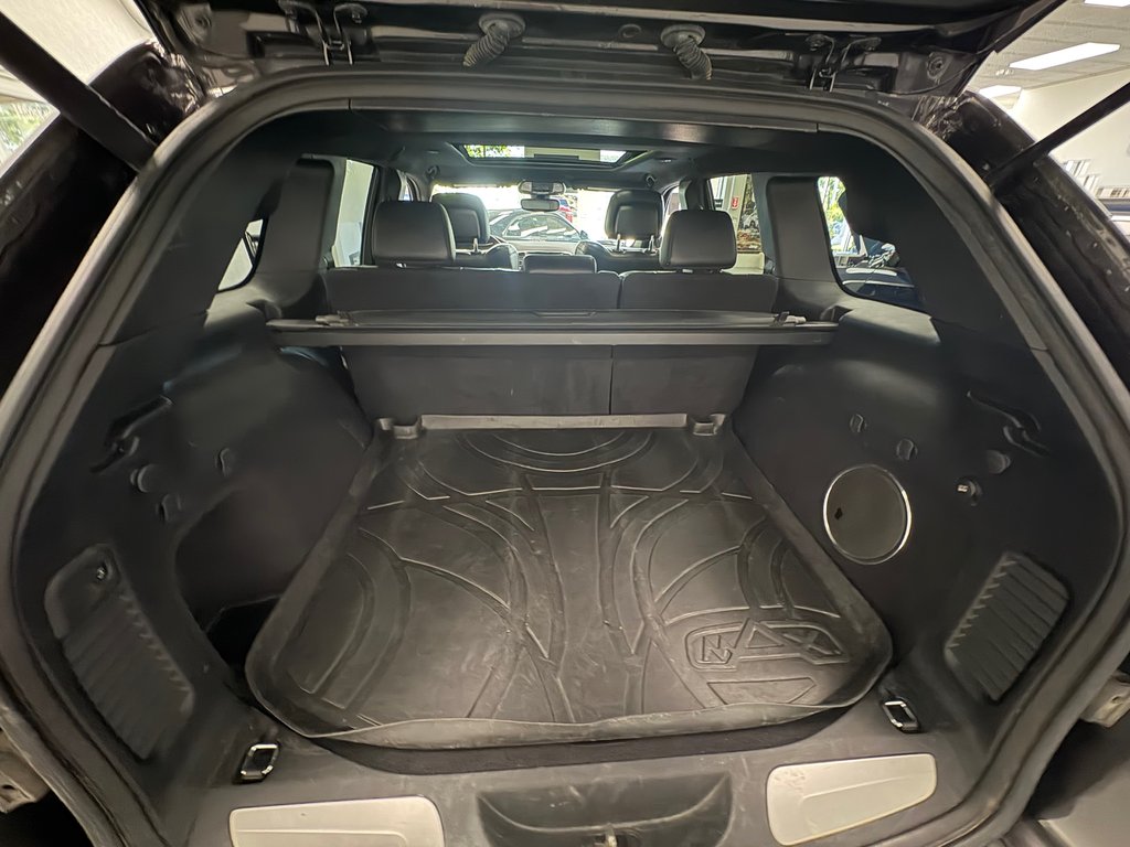 2017 Jeep Grand Cherokee Trailhawk in Paspébiac, Quebec - 9 - w1024h768px