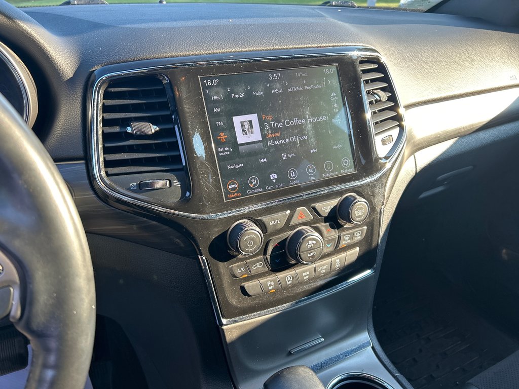 2021  Grand Cherokee Altitude in Paspébiac, Quebec - 17 - w1024h768px