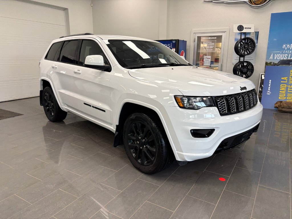 2021 Jeep Grand Cherokee Altitude in Paspébiac, Quebec - 3 - w1024h768px