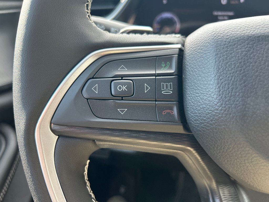 Jeep Grand Cherokee LAREDO ALTITUDE 2025 à Paspébiac, Québec - 18 - w1024h768px