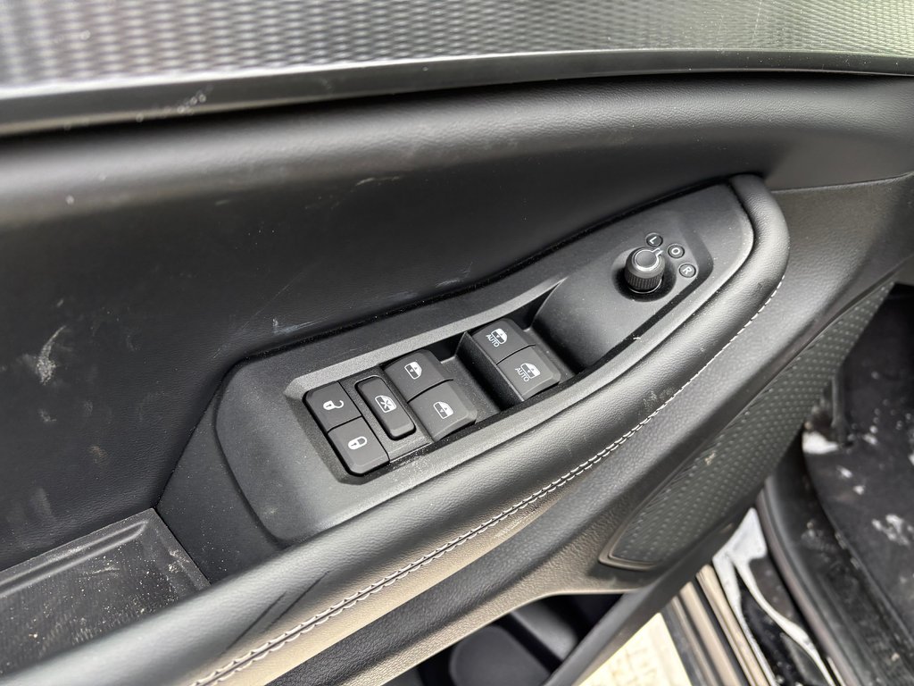 Jeep Grand Cherokee LAREDO ALTITUDE 2025 à Paspébiac, Québec - 13 - w1024h768px