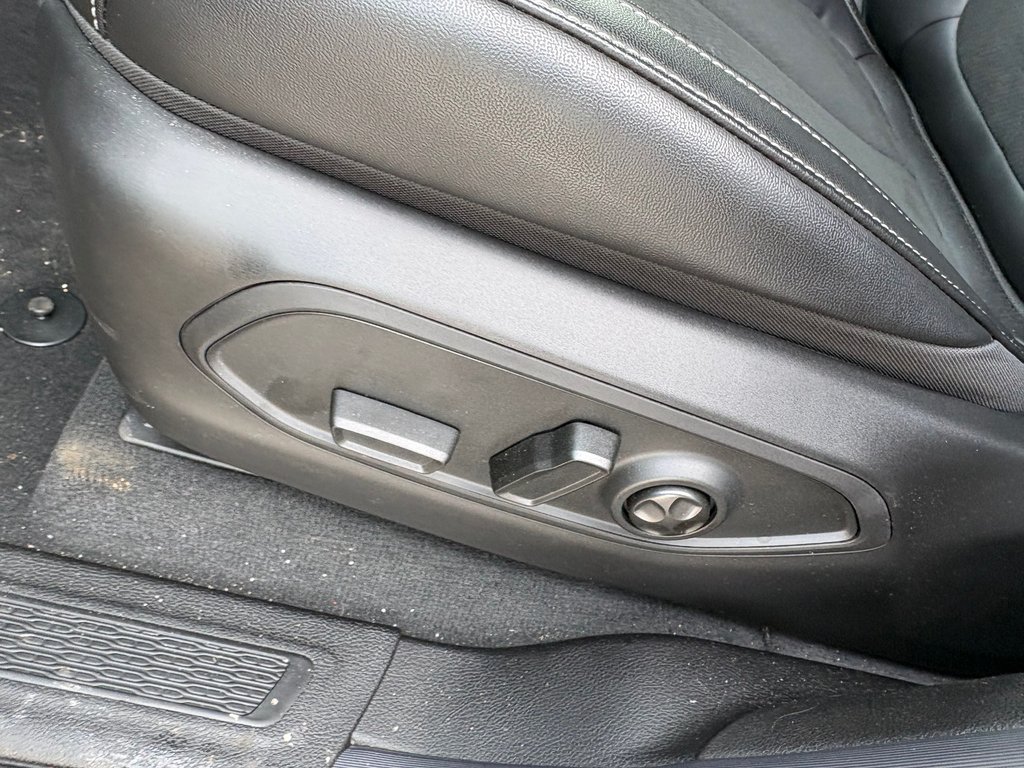 Jeep Grand Cherokee ALTITUDE 2026 à Paspébiac, Québec - 13 - w1024h768px