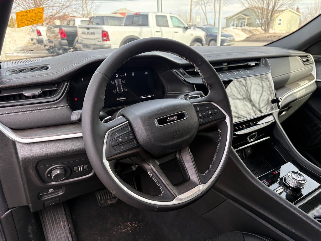 Jeep Grand Cherokee ALTITUDE 2026 à Paspébiac, Québec - 11 - w1024h768px