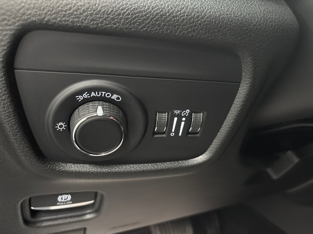2026 Jeep Grand Cherokee ALTITUDE in Paspébiac, Quebec - 20 - w1024h768px