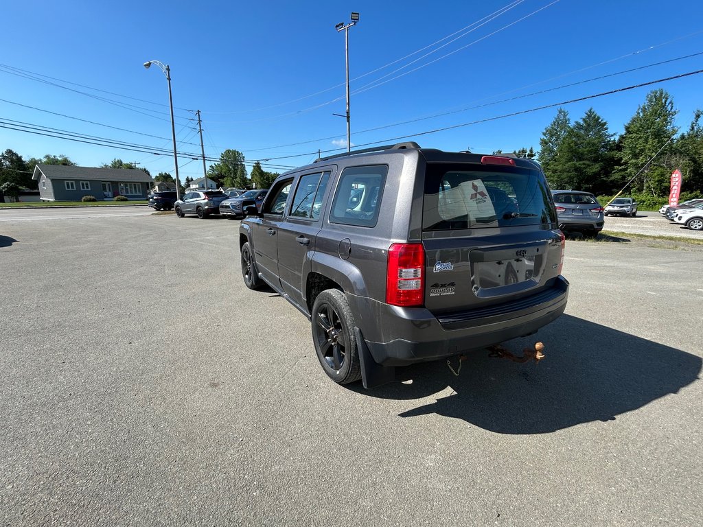 2015  Patriot Altitude in Paspébiac, Quebec - 5 - w1024h768px