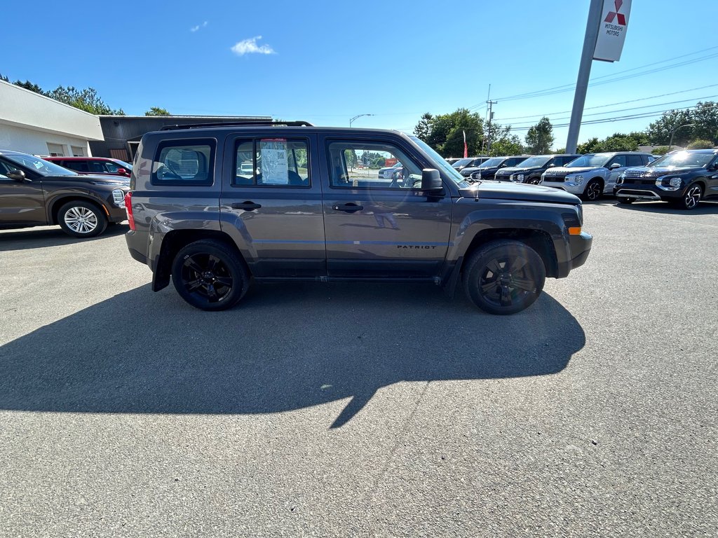 2015  Patriot Altitude in Paspébiac, Quebec - 2 - w1024h768px