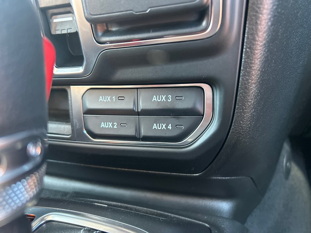 Jeep WRANGLER 4-Door SAHARA 2025 à Paspébiac, Québec - 20 - w1024h768px