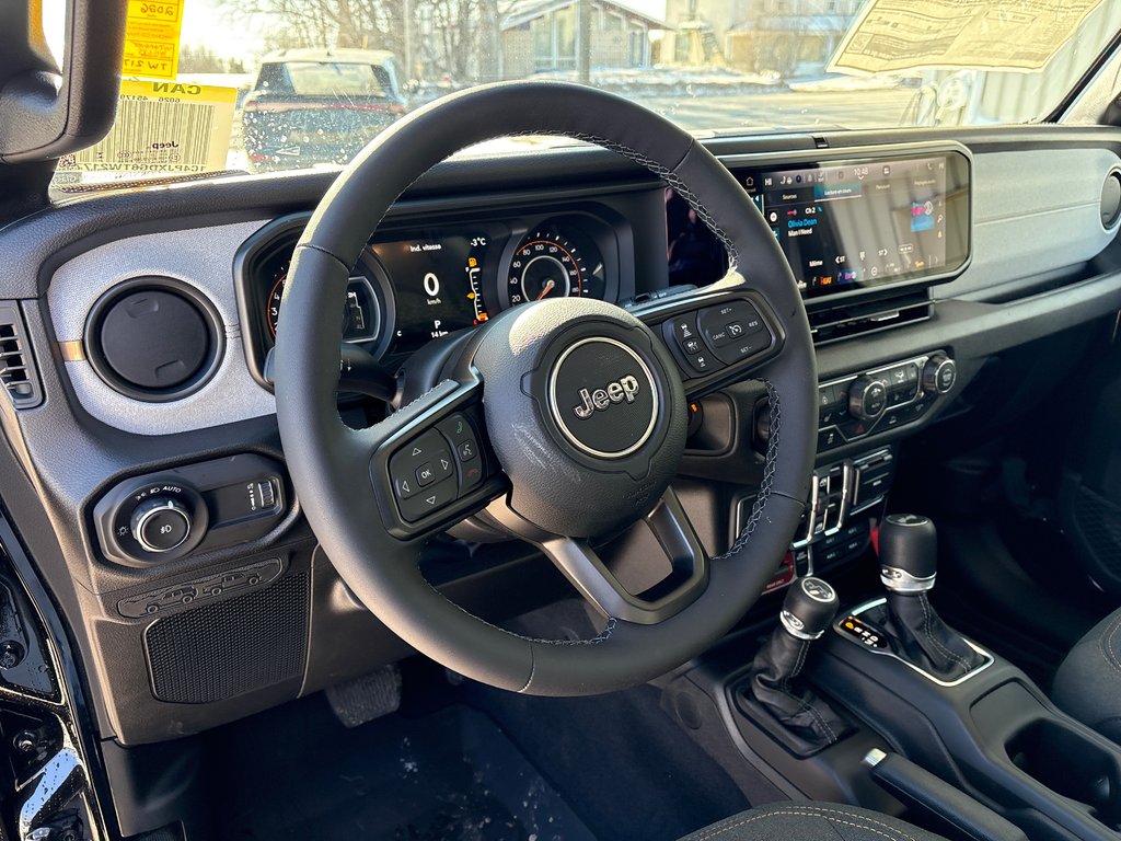 Jeep Wrangler 4-Door WILLYS 2026 à Paspébiac, Québec - 11 - w1024h768px