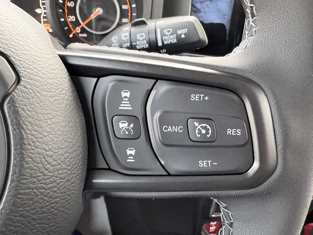 Jeep Wrangler 4-Door WILLYS 2026 à Paspébiac, Québec - 15 - w1024h768px