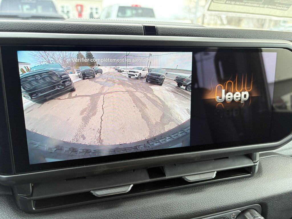 Jeep Wrangler 4-Door WILLYS 2026 à Paspébiac, Québec - 16 - w1024h768px