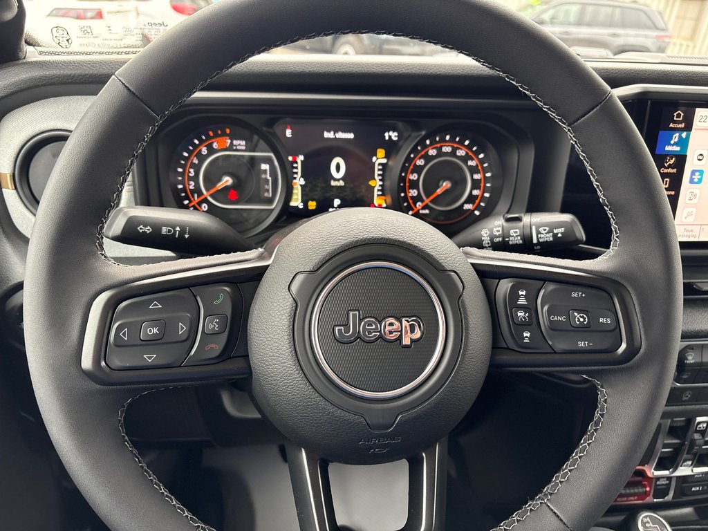 2026 Jeep Wrangler 4-Door WILLYS in Paspébiac, Quebec - 18 - w1024h768px