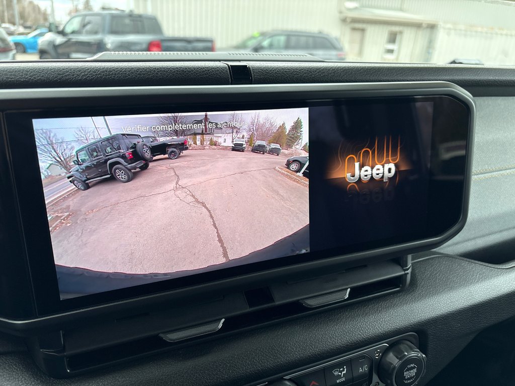 2026 Jeep Wrangler 4-Door WILLYS in Paspébiac, Quebec - 21 - w1024h768px