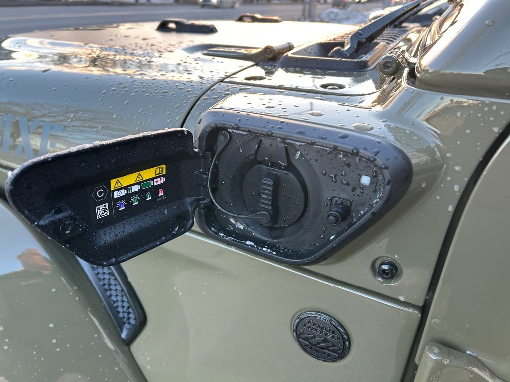 2025 Jeep Wrangler 4xe WILLYS 41 in Paspébiac, Quebec - 21 - w1024h768px