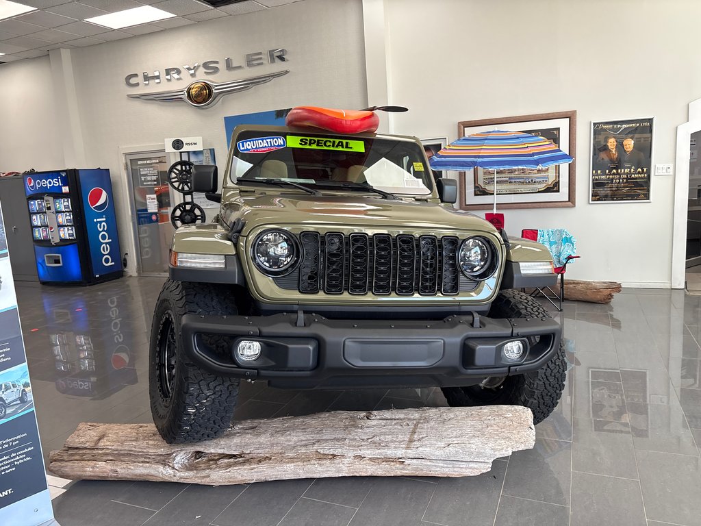 Jeep Wrangler 4xe Willys '41 2025 à Paspébiac, Québec - 2 - w1024h768px