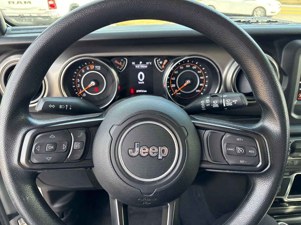 Jeep Wrangler Willys Sport 2022 à Chandler, Québec - 12 - w1024h768px