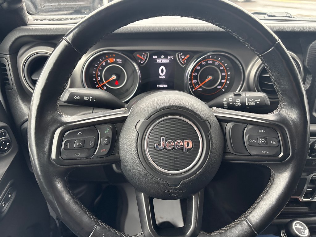 2023 Jeep Wrangler Willys in Paspébiac, Quebec - 15 - w1024h768px