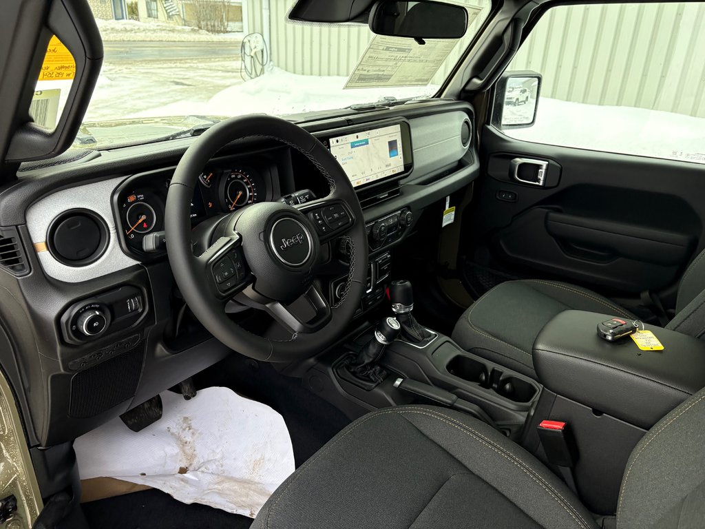 Jeep Wrangler SPORT S 2026 à Paspébiac, Québec - 9 - w1024h768px