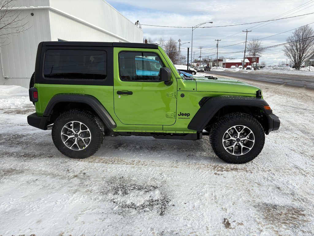 Jeep Wrangler SPORT S 2026 à Paspébiac, Québec - 4 - w1024h768px