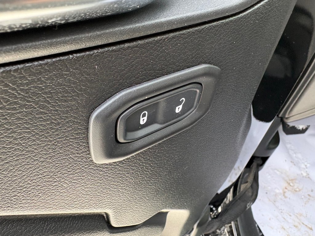 Jeep Wrangler SPORT 2026 à Paspébiac, Québec - 11 - w1024h768px