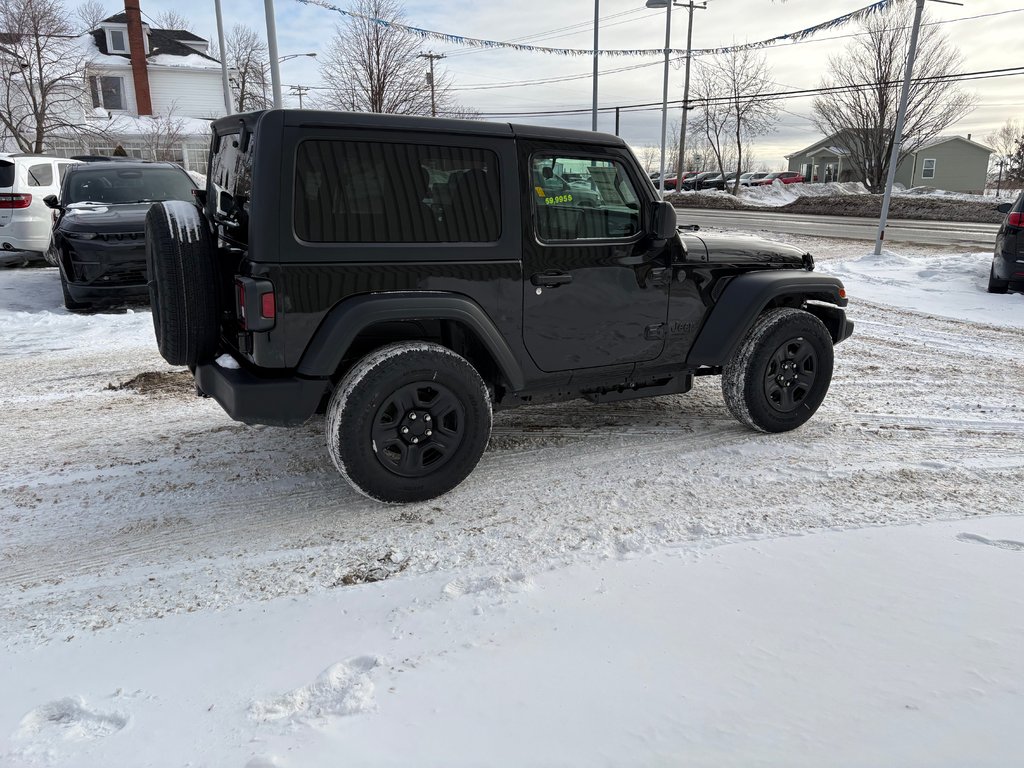 Jeep Wrangler SPORT 2026 à Paspébiac, Québec - 4 - w1024h768px